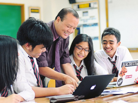 Panduan Pendidikan Profesional untuk Masa Depan yang Cerah